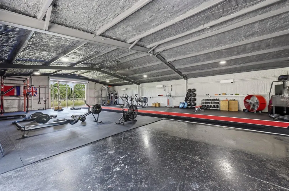 13525 PALM DRIVE Astatula, FL 34705
