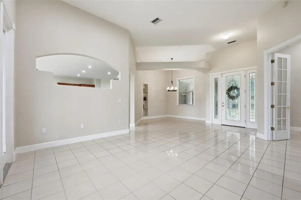 13525 PALM DRIVE Astatula, FL 34705