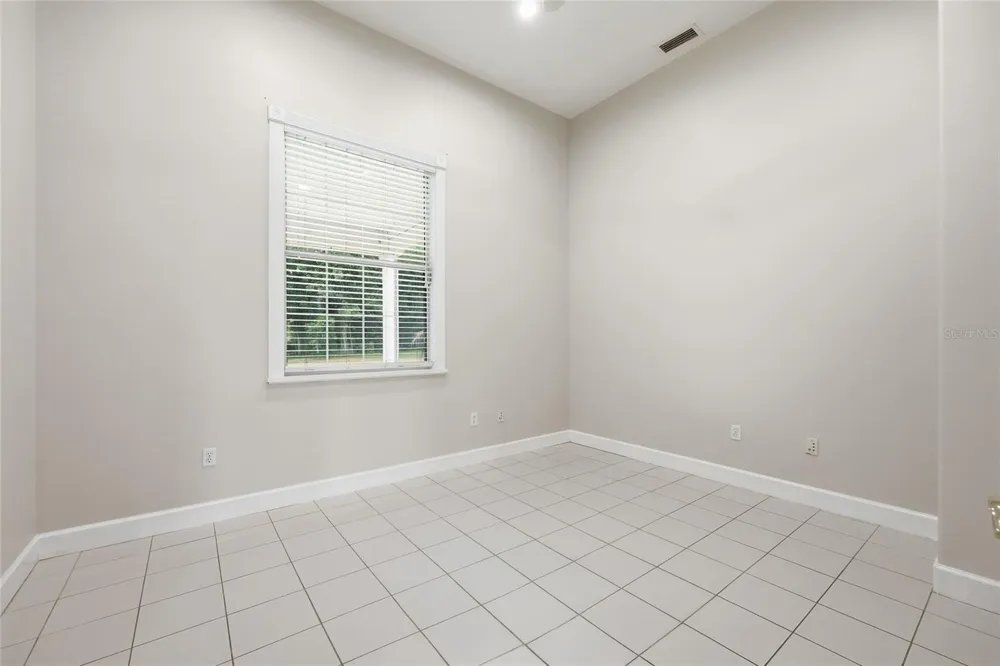 13525 PALM DRIVE Astatula, FL 34705