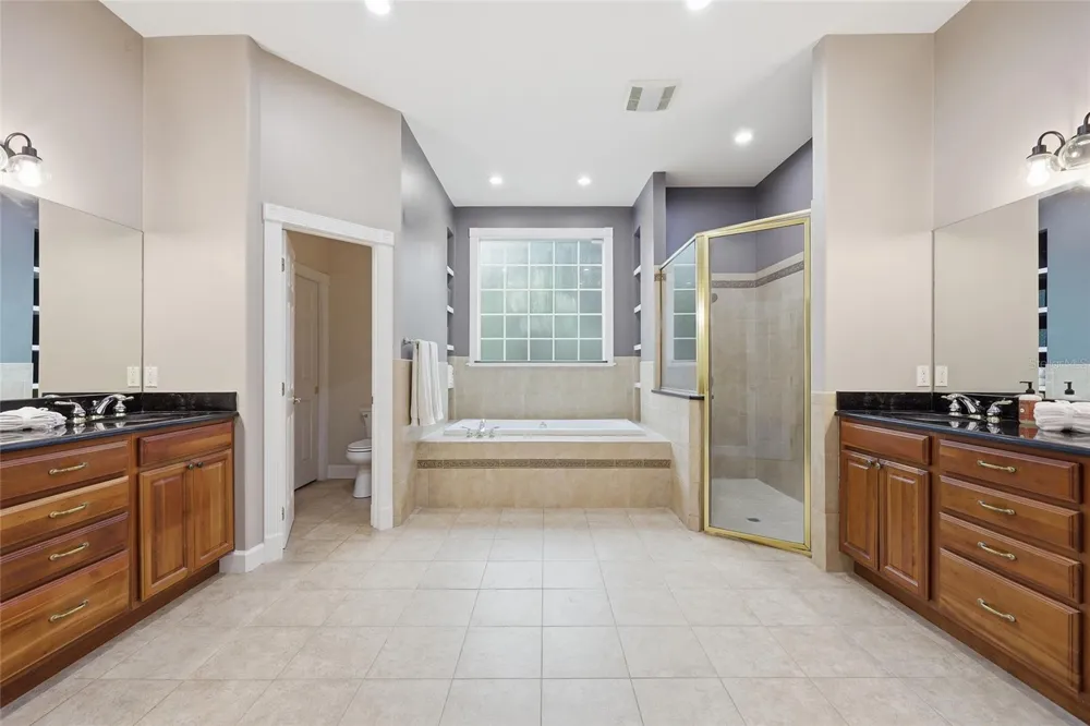 13525 PALM DRIVE Astatula, FL 34705
