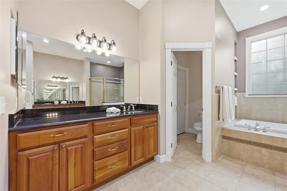 13525 PALM DRIVE Astatula, FL 34705