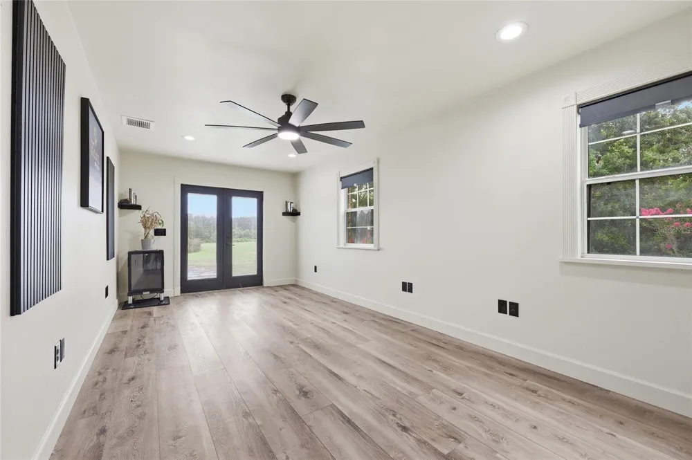 13525 PALM DRIVE Astatula, FL 34705