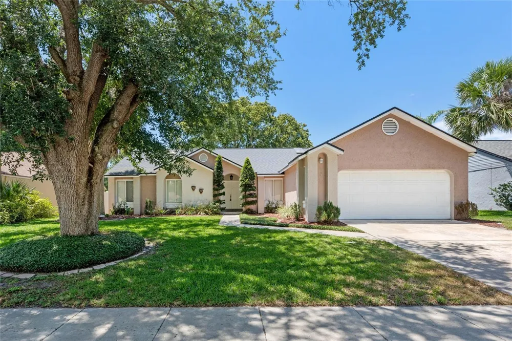 521 LAKESHORE CIRCLE Lake Mary, FL 32746