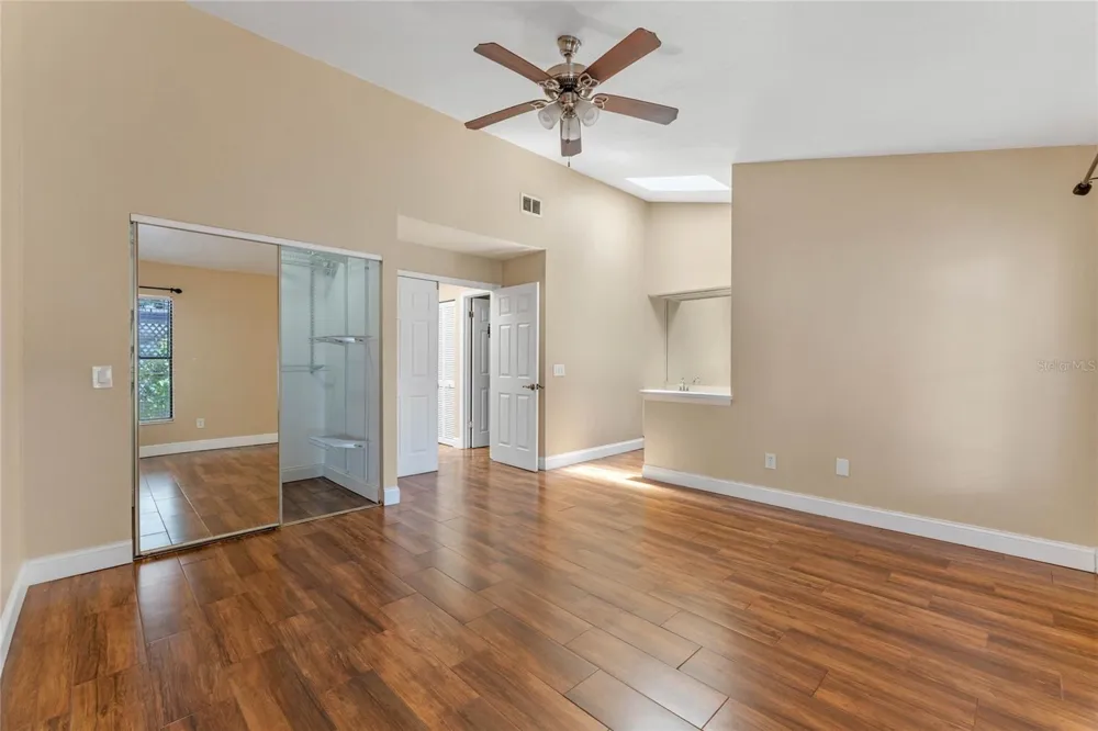 521 LAKESHORE CIRCLE Lake Mary, FL 32746