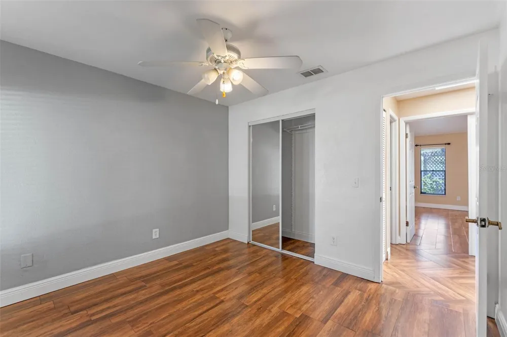 521 LAKESHORE CIRCLE Lake Mary, FL 32746