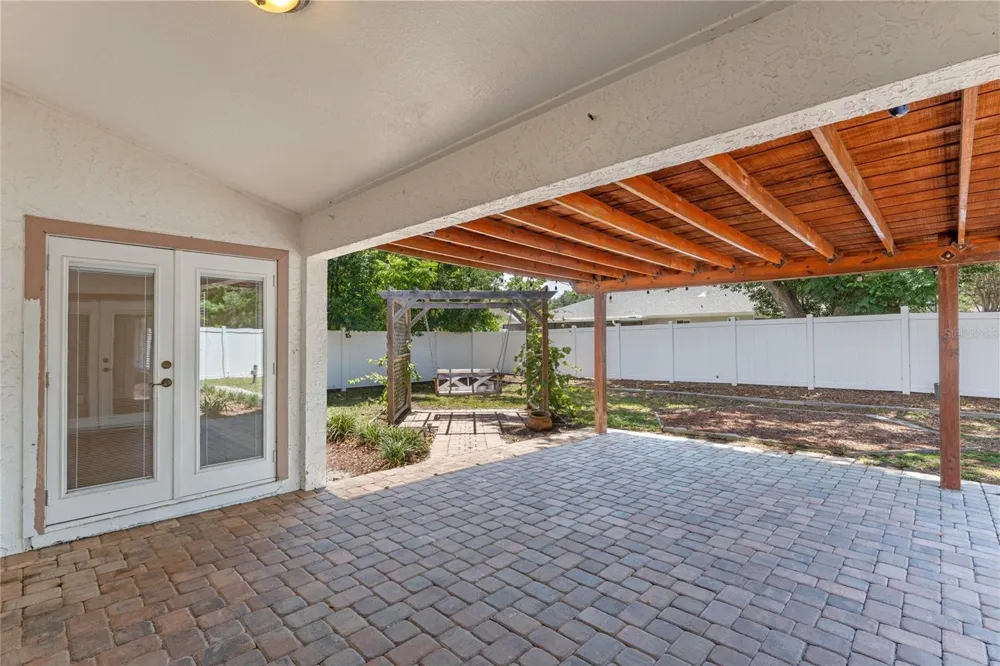 521 LAKESHORE CIRCLE Lake Mary, FL 32746