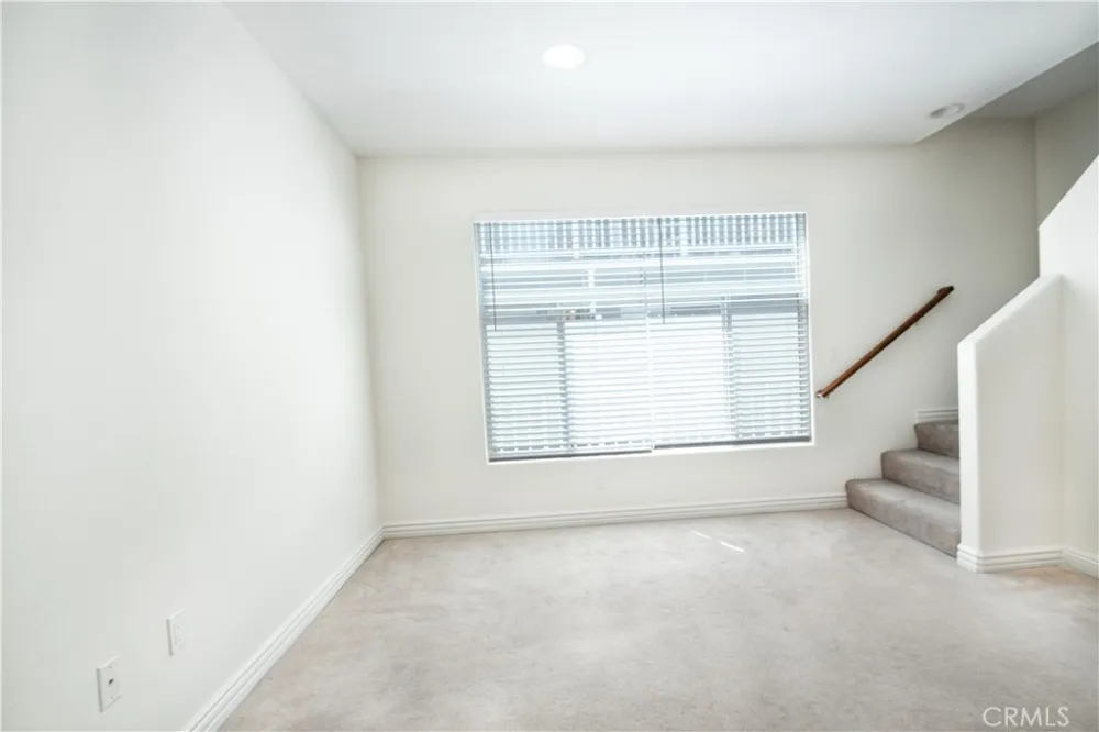 3662 Clarington #3 Los Angeles, CA 90034