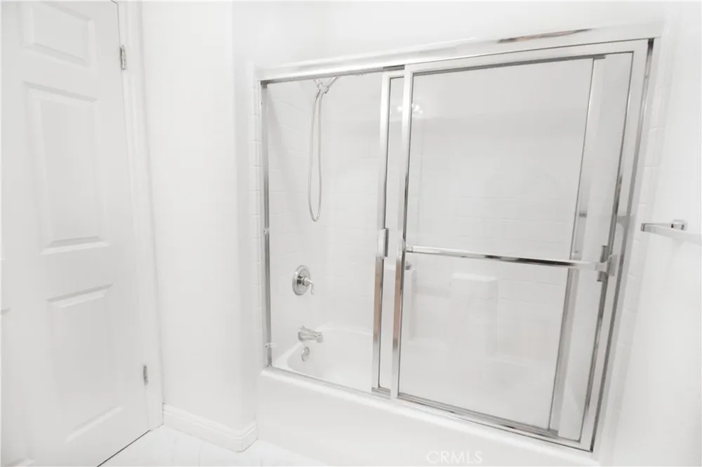 3662 Clarington #3 Los Angeles, CA 90034