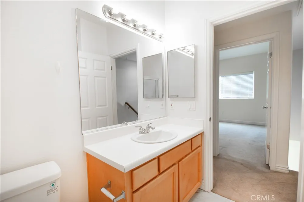 3662 Clarington #3 Los Angeles, CA 90034