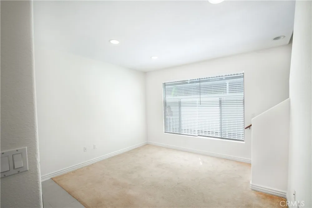 3662 Clarington #3 Los Angeles, CA 90034