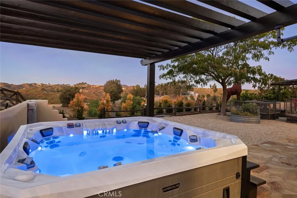33315 Decker School Malibu, CA 90265