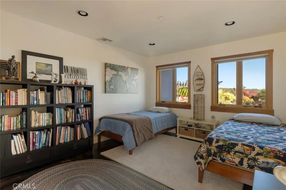 33315 Decker School Malibu, CA 90265