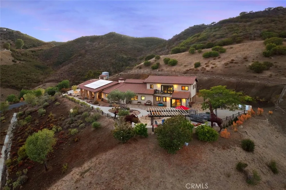 33315 Decker School Malibu, CA 90265