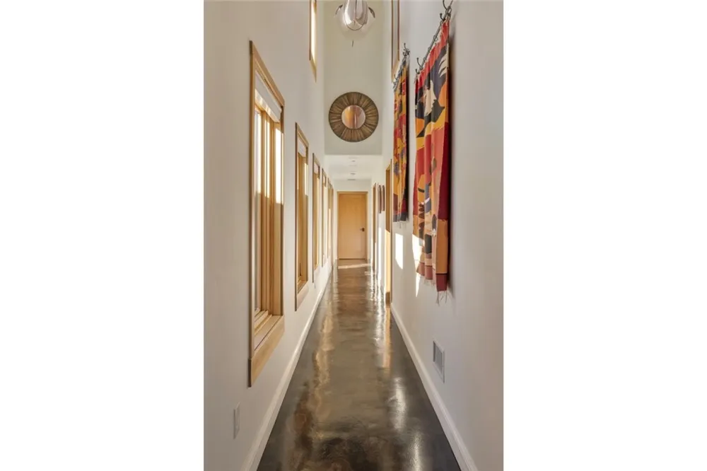 33315 Decker School Malibu, CA 90265