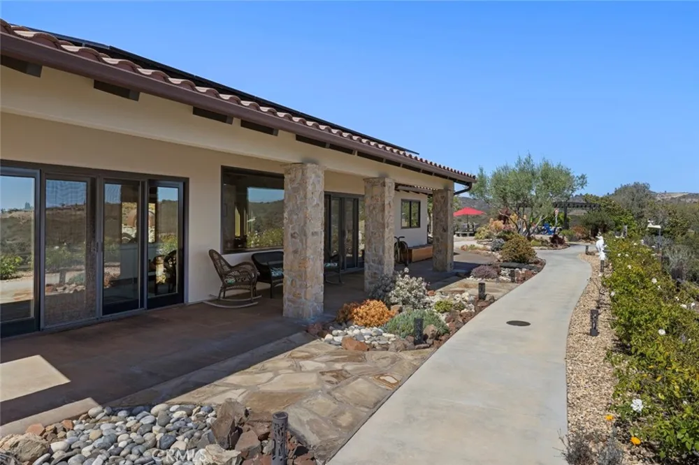 33315 Decker School Malibu, CA 90265