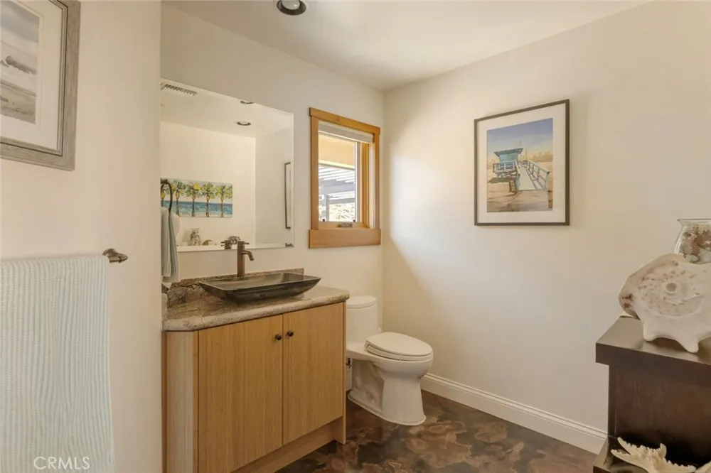 33315 Decker School Malibu, CA 90265