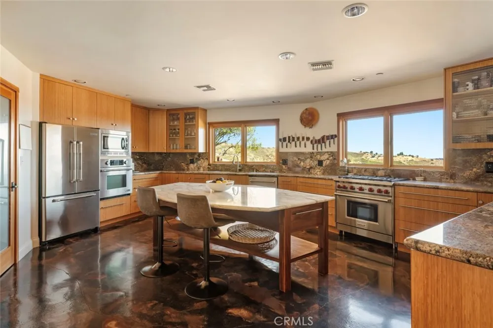 33315 Decker School Malibu, CA 90265