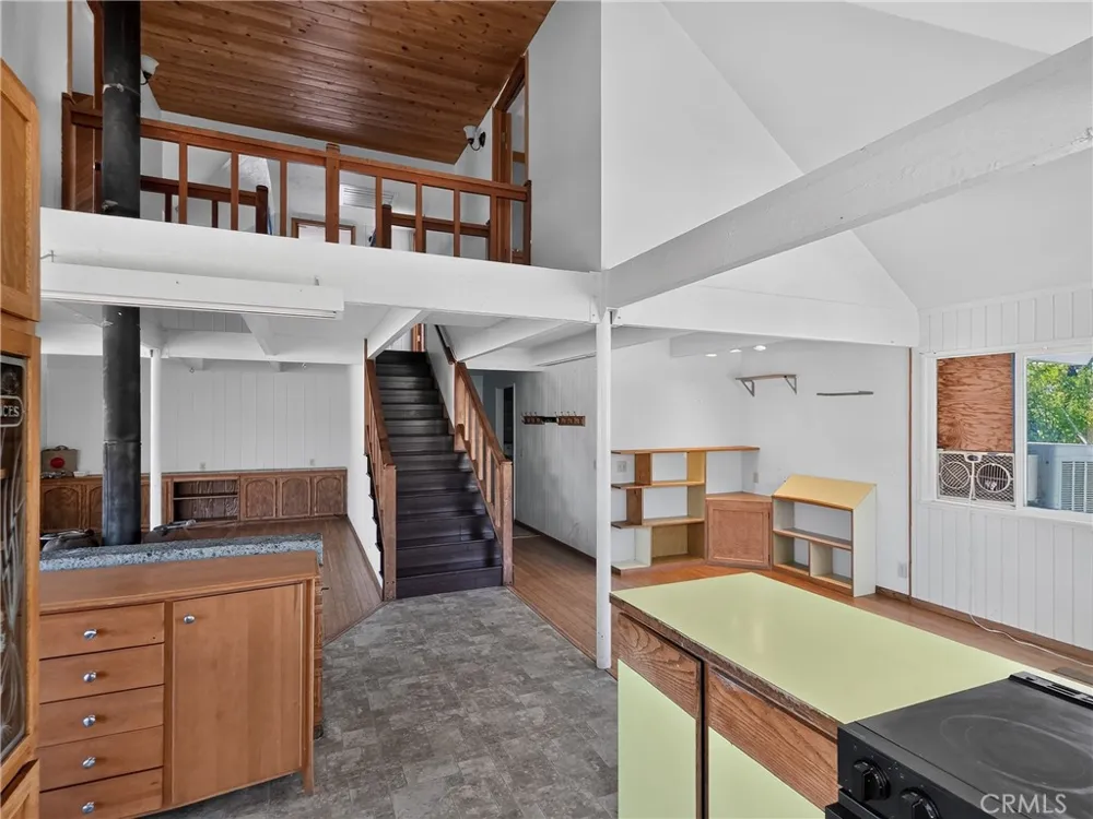 405 Old Cottonwood Creek Road Hornbrook, CA 96044