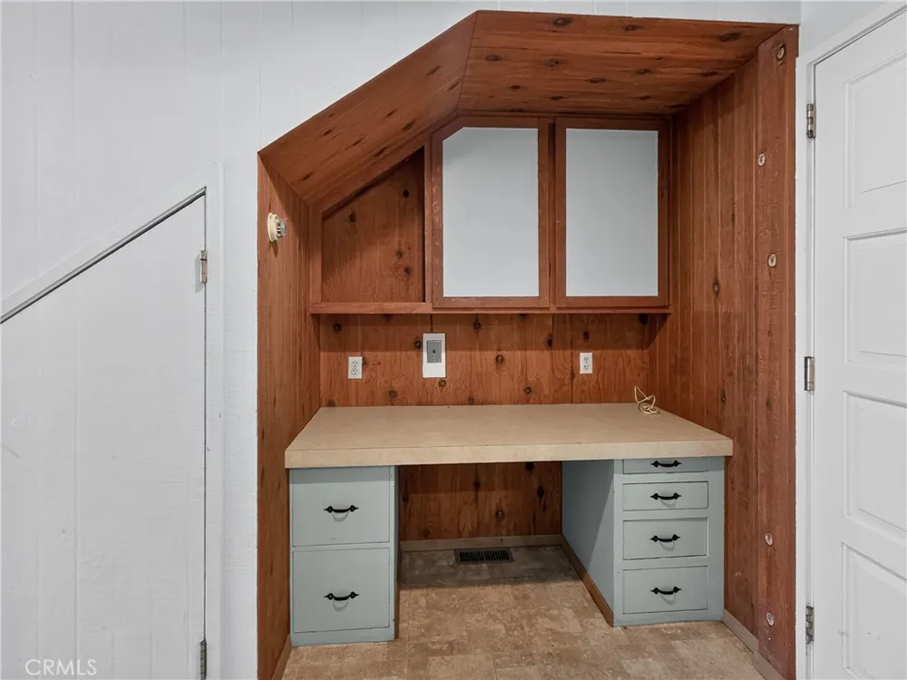 405 Old Cottonwood Creek Road Hornbrook, CA 96044
