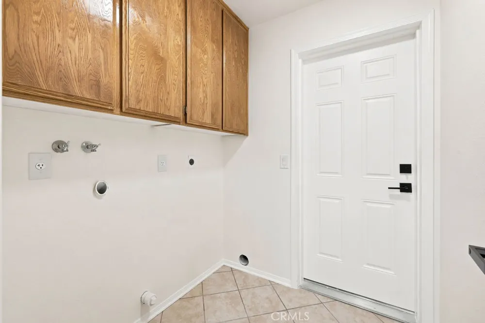 18668 Kamana Road Apple Valley, CA 92307