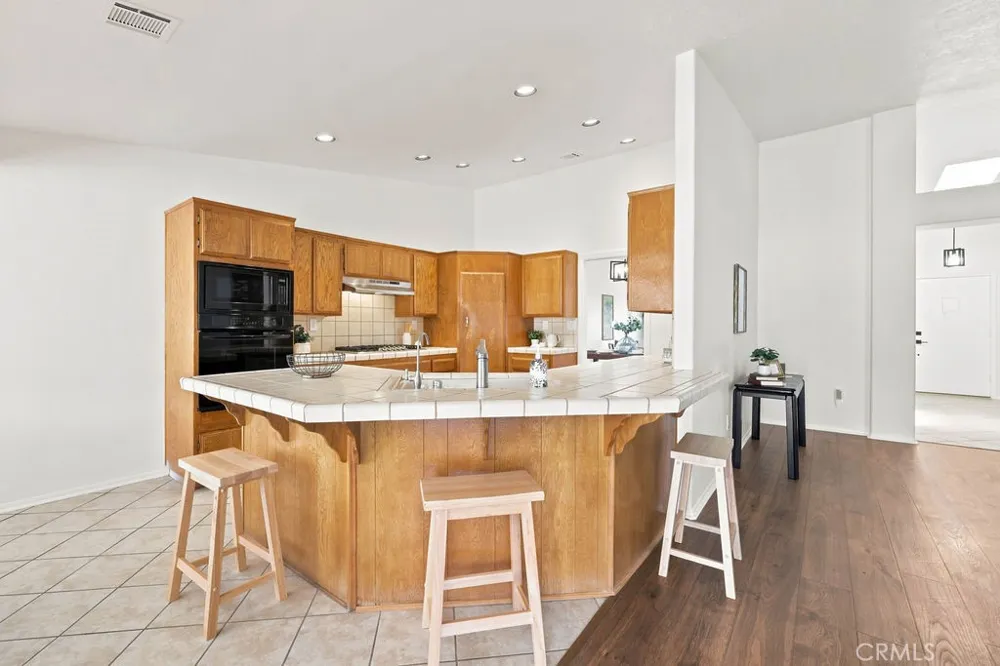 18668 Kamana Road Apple Valley, CA 92307