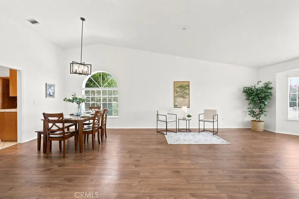 18668 Kamana Road Apple Valley, CA 92307