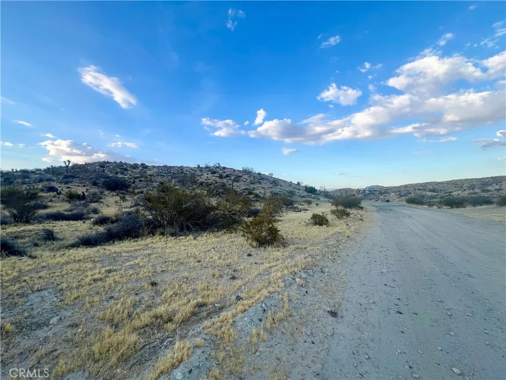 Hacienda Drive Yucca Valley, CA 92284