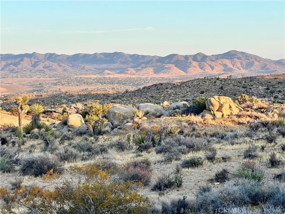 Hacienda Drive Yucca Valley, CA 92284