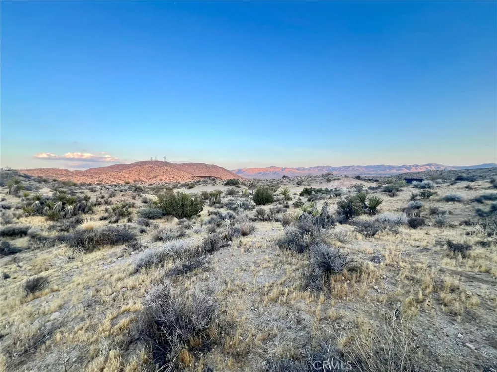 Hacienda Drive Yucca Valley, CA 92284