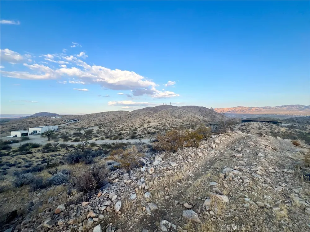 Hacienda Drive Yucca Valley, CA 92284