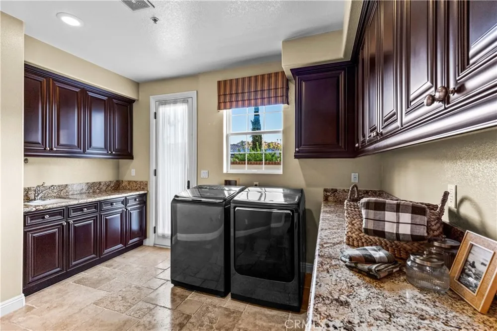 2859 VENEZIA TER Chino Hills, CA 91709