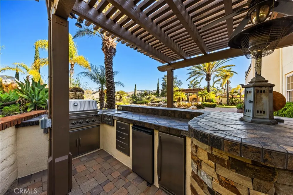 2859 VENEZIA TER Chino Hills, CA 91709