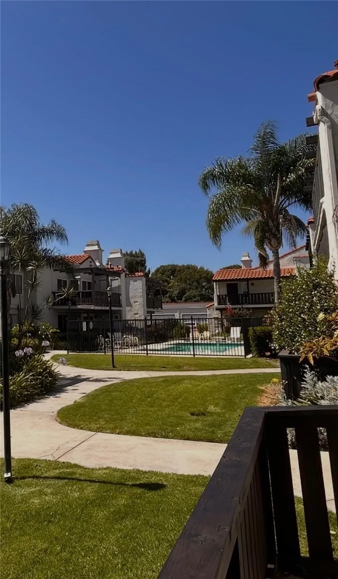 1927 W Houston #5 Fullerton, CA 92833