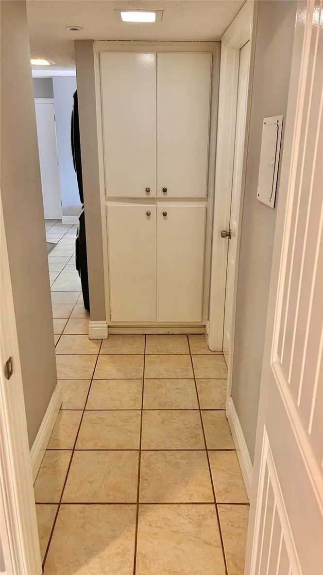 1927 W Houston #5 Fullerton, CA 92833