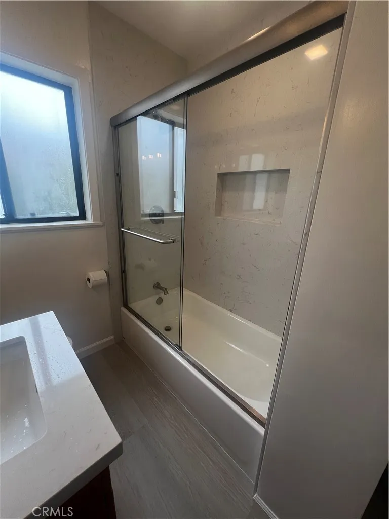 914 Alice San Leandro, CA 94577