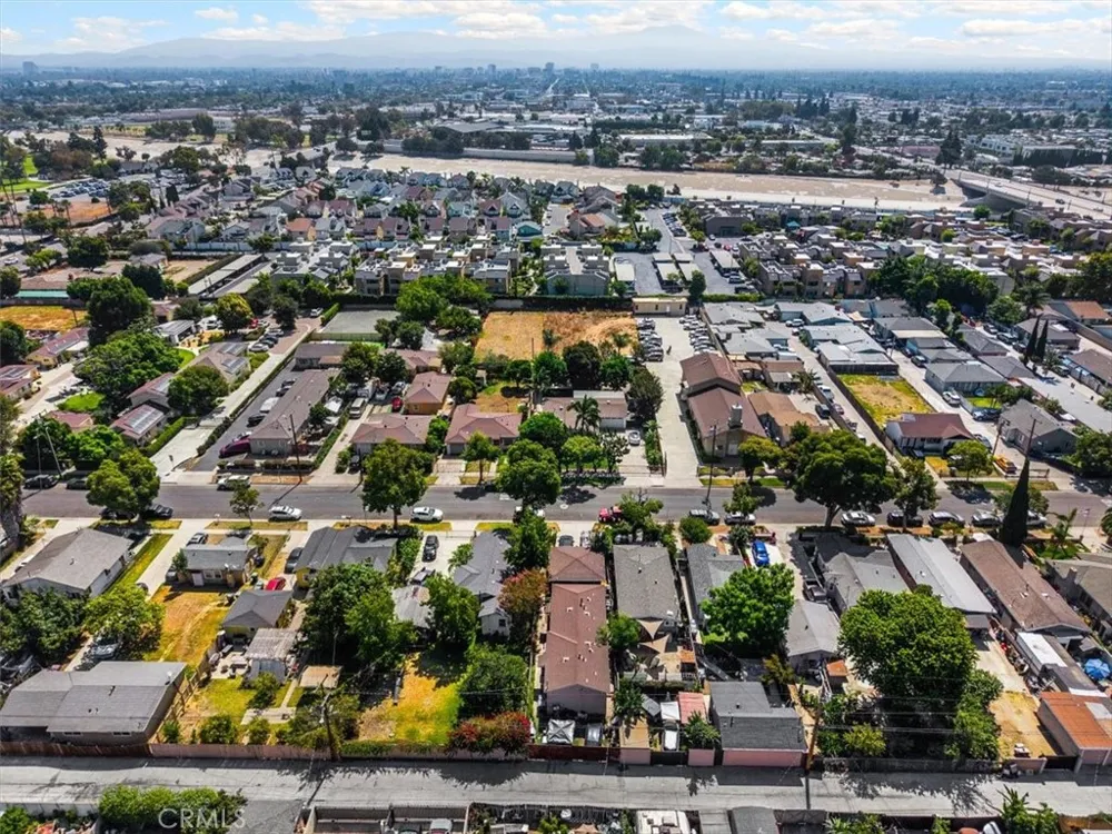 304 Susan #A and B Santa Ana, CA 92703