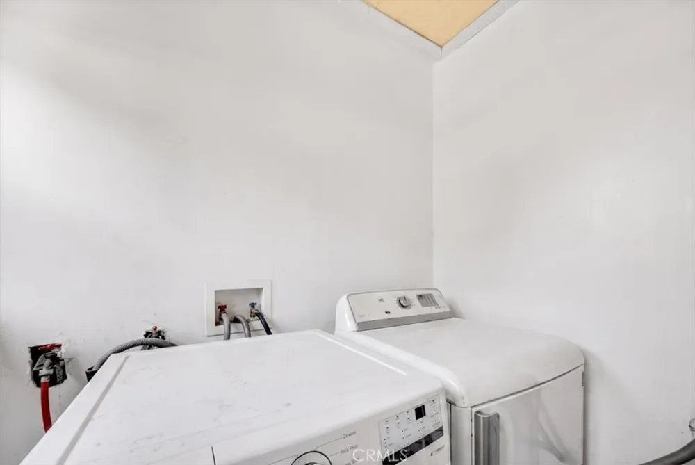304 Susan #A and B Santa Ana, CA 92703