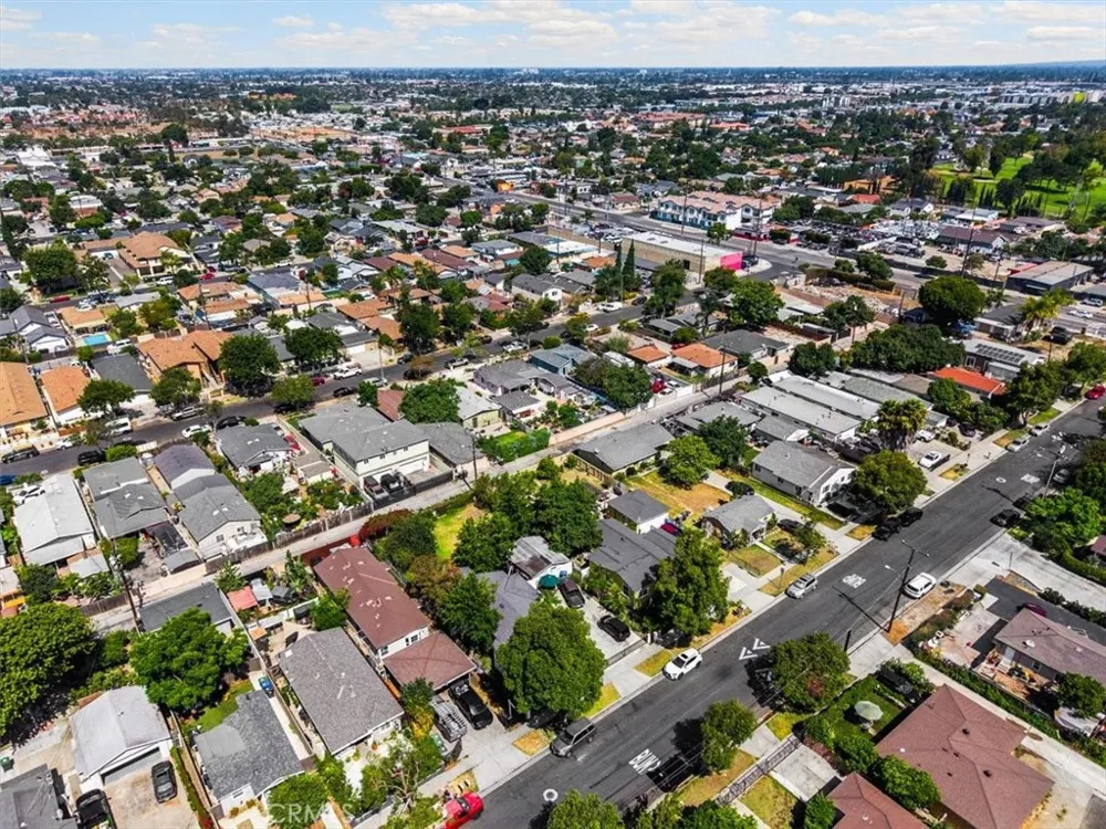 304 Susan #A and B Santa Ana, CA 92703
