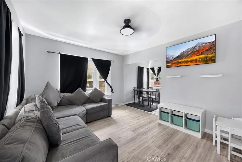 304 Susan #A and B Santa Ana, CA 92703