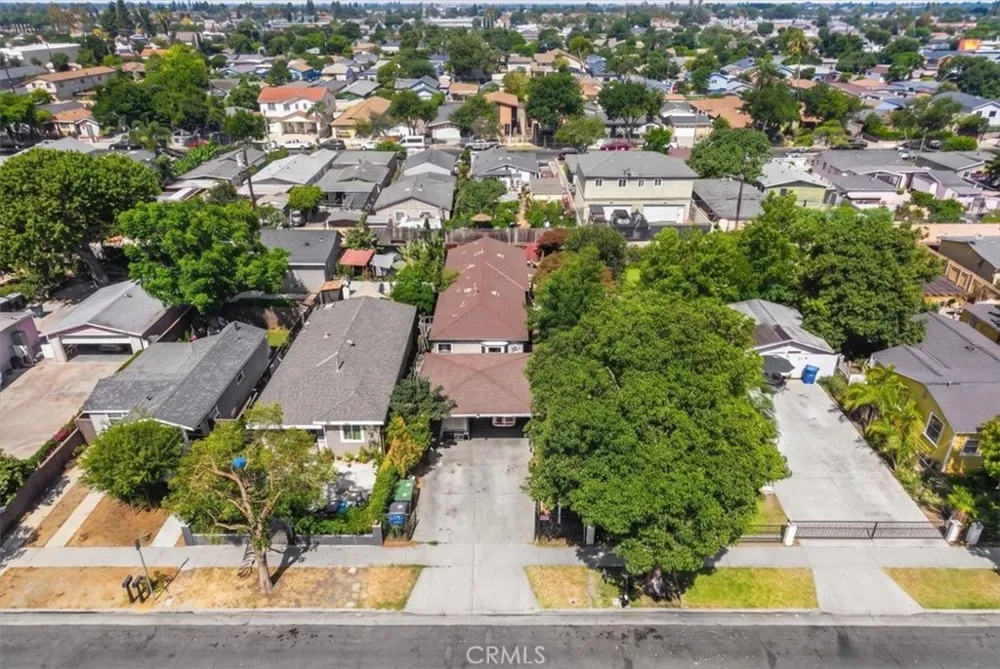 304 Susan #A and B Santa Ana, CA 92703