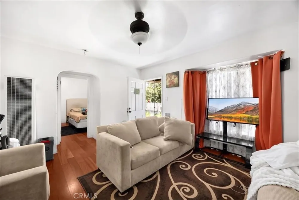 304 Susan #A and B Santa Ana, CA 92703