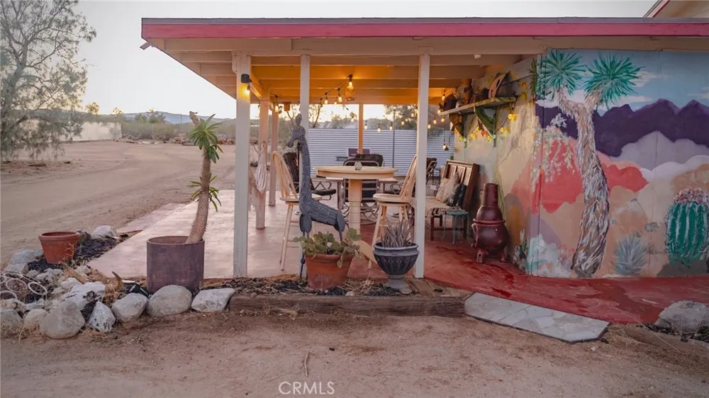 164 Old Woman Springs Yucca Valley, CA 92284