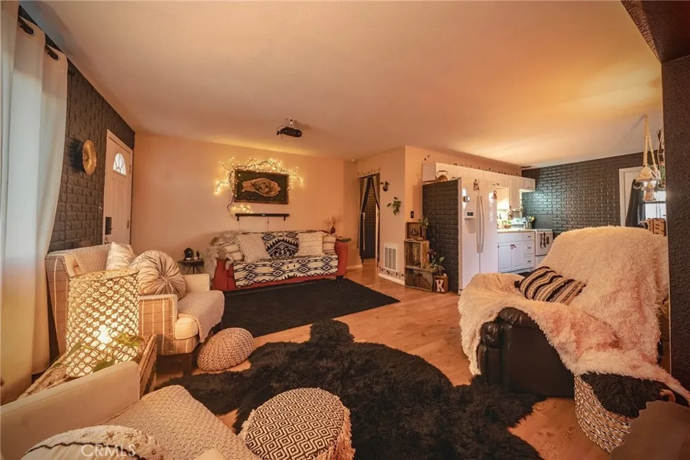 164 Old Woman Springs Yucca Valley, CA 92284