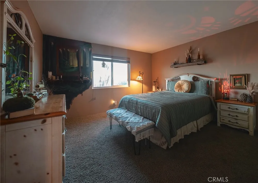 164 Old Woman Springs Yucca Valley, CA 92284