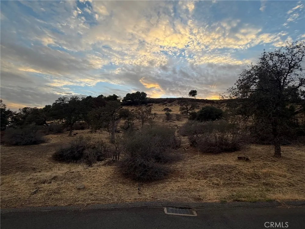 808 Whispering Winds Chico, CA 95928