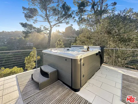 8265 Mannix Drive