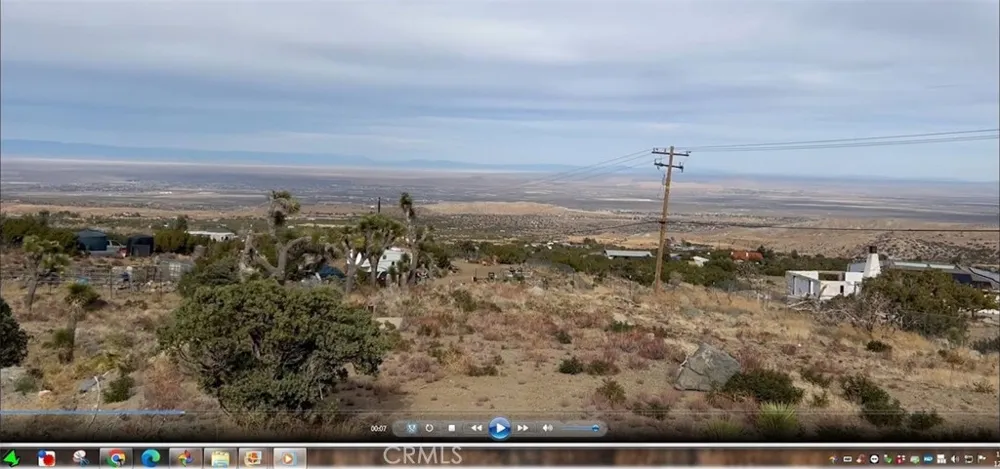11890 Juniper Hills Littlerock, CA 93543
