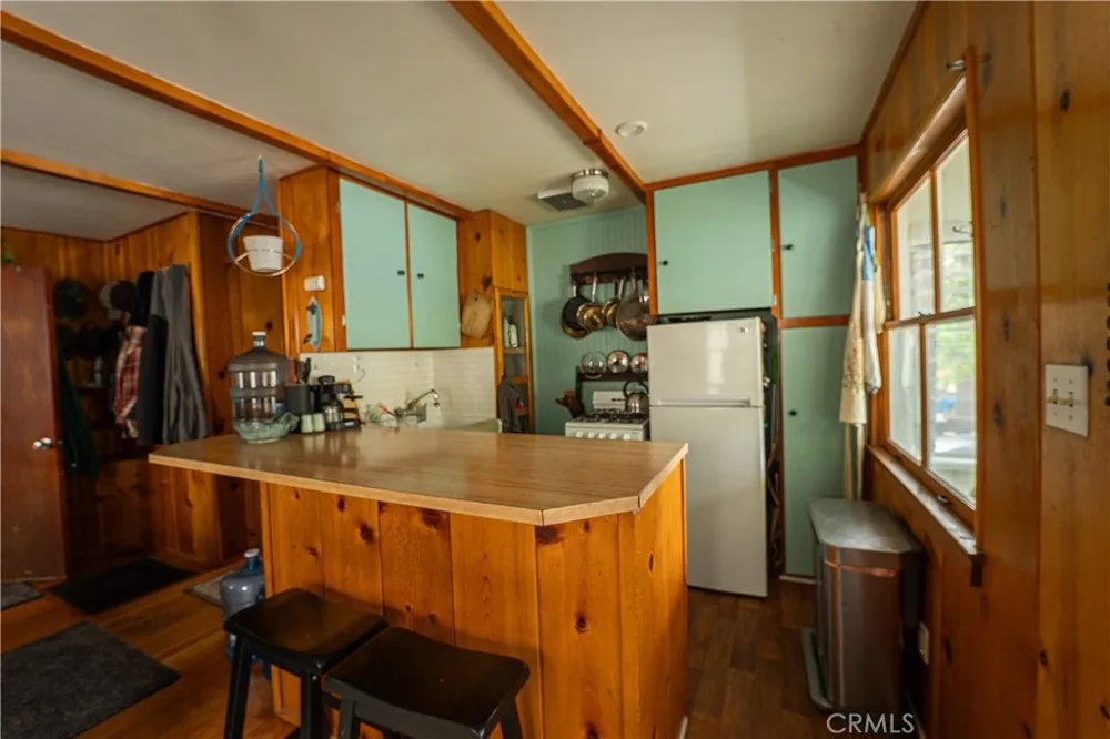 1842 Sparrow Wrightwood, CA 92397
