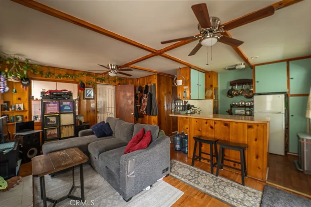 1842 Sparrow Wrightwood, CA 92397