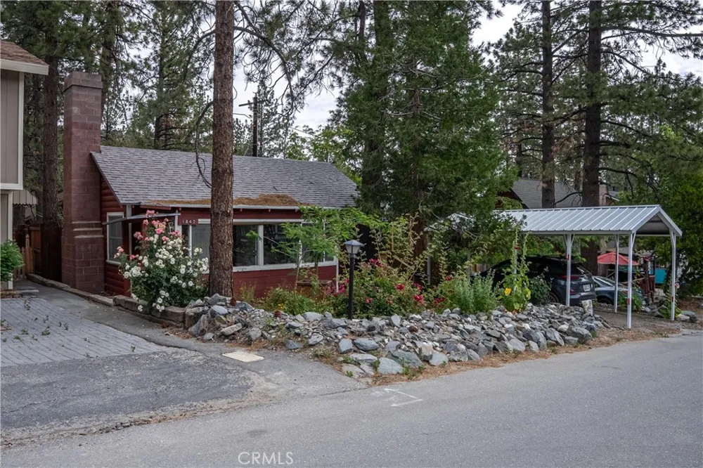 1842 Sparrow Wrightwood, CA 92397